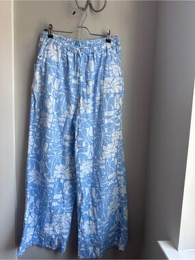 Rip Curl Blue & White Floral Wife Leg Ty Williams Women’s Pants